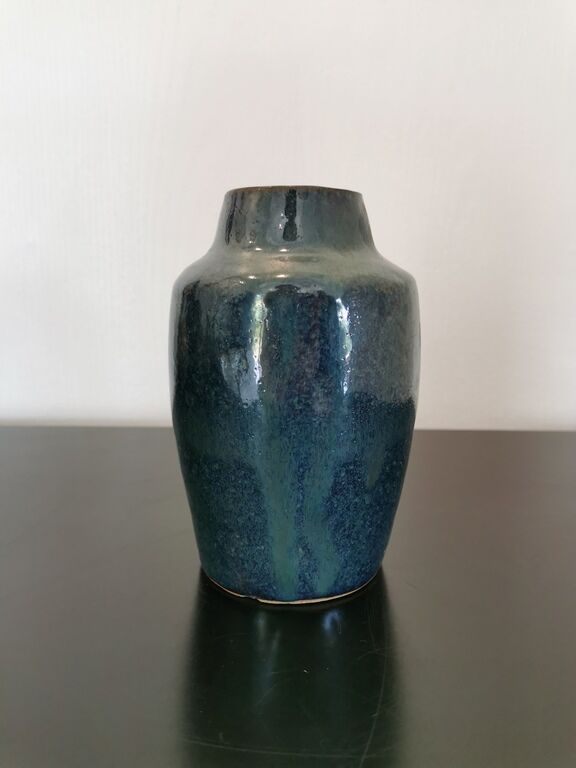 Potter's vases in batch