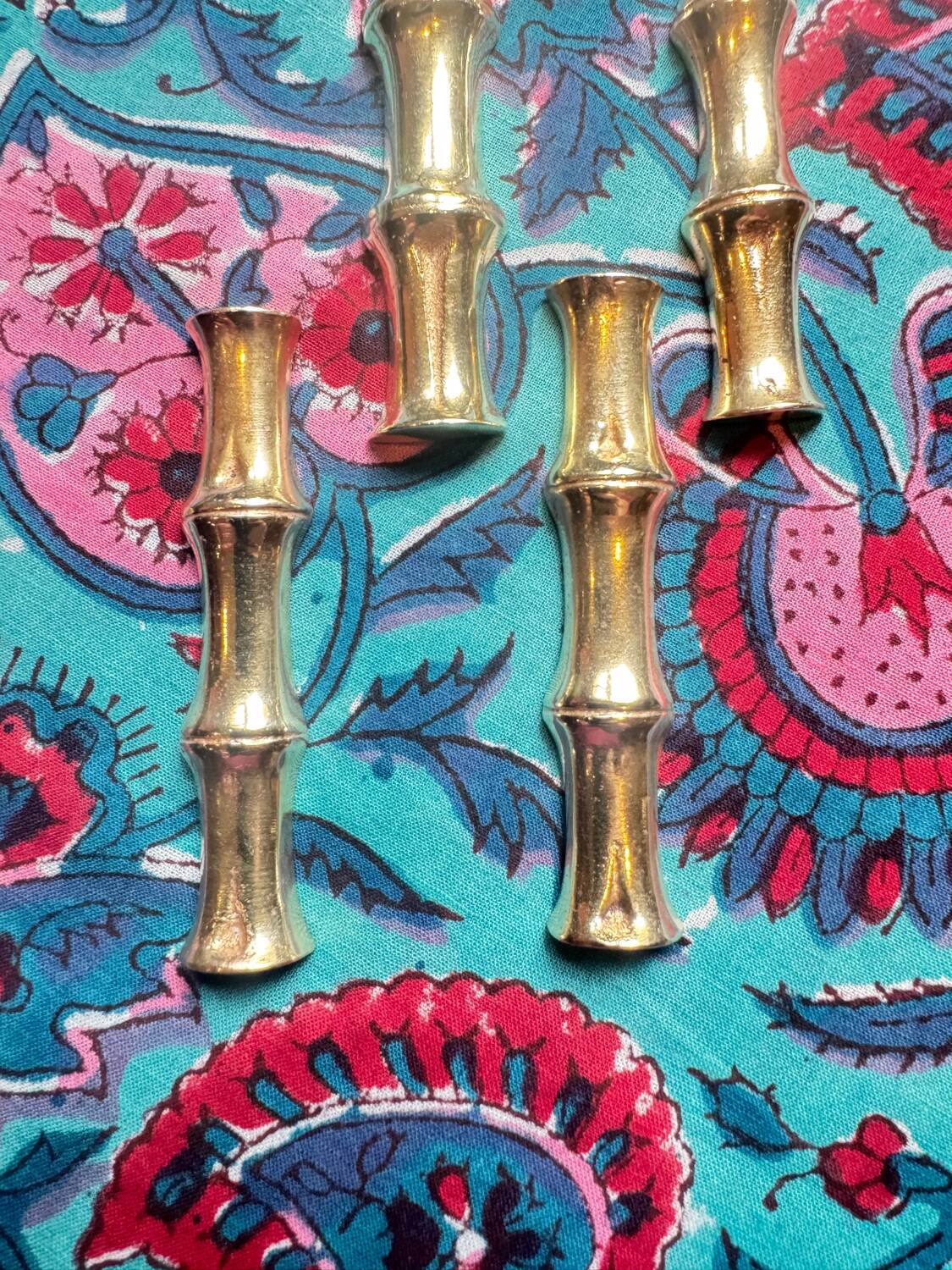 Set of 6 brass knife holders in the shape of a bamboo from the 60s
