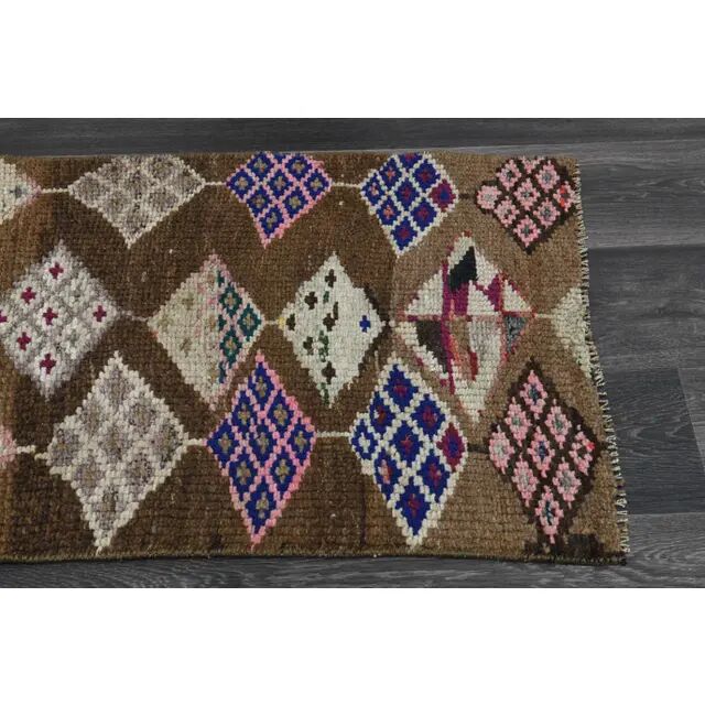Tapis de couloir vintage turc Oushak fait main en laine et coton marron, années 1970