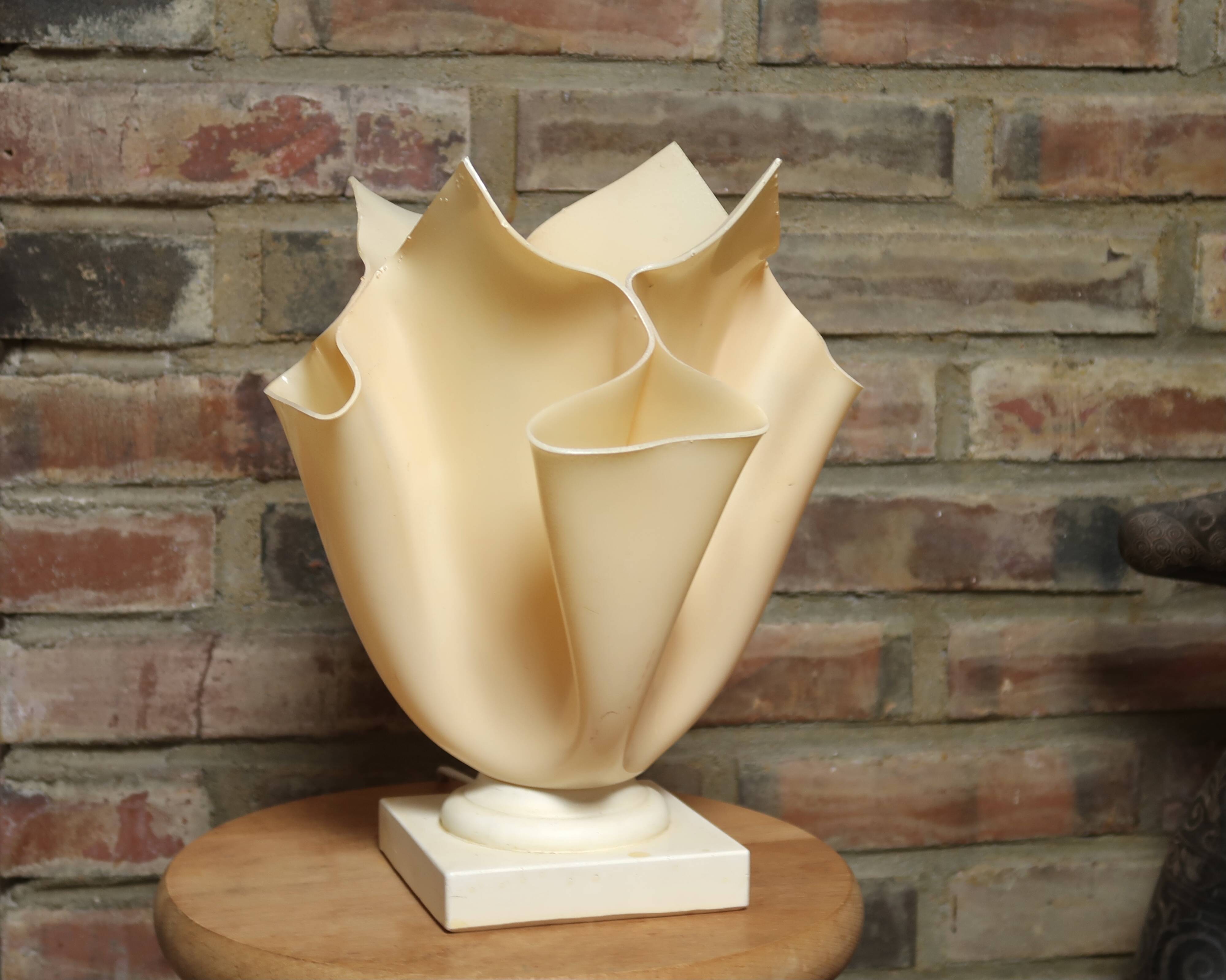 Beige crumpled plexiglass lamp Soleillade,  80s