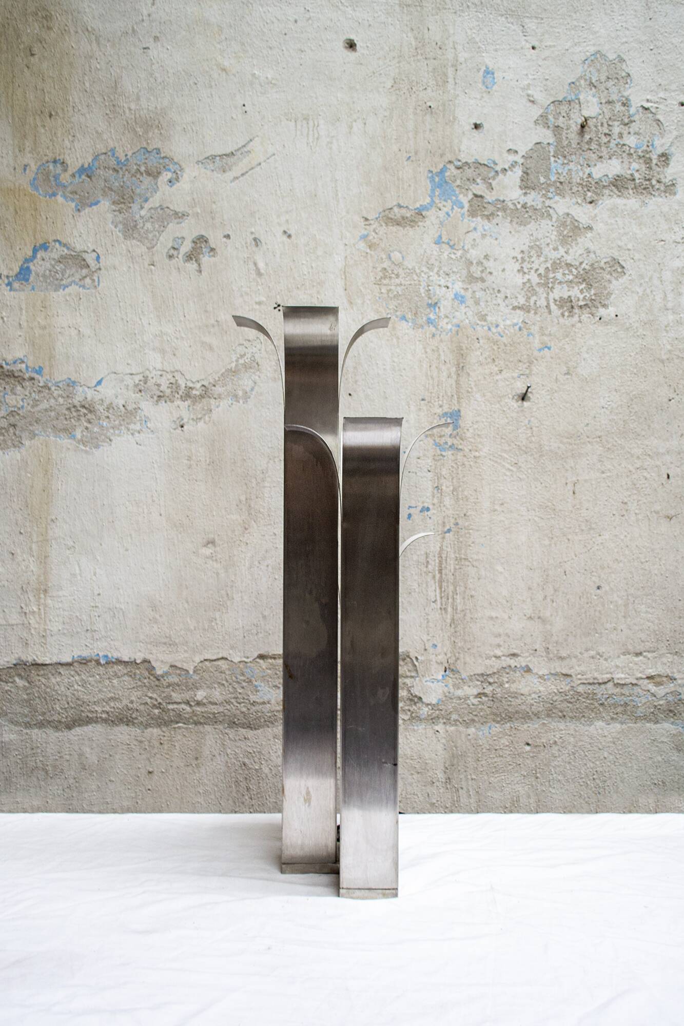 Lampada da tavolo space age Amaryllis di Art Voivoda, Italia Anni '70