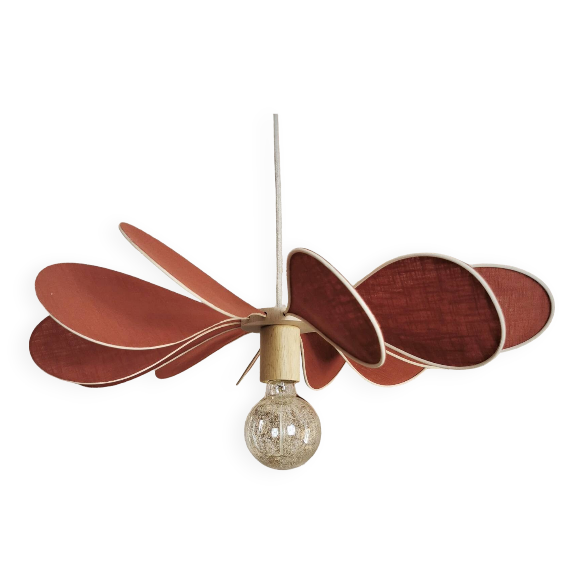 12-blade propeller suspension in rattan and sienna linen
