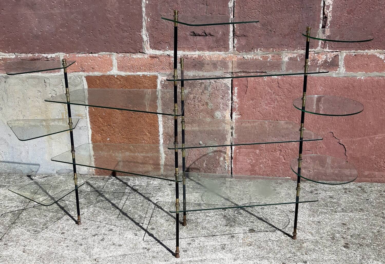 Glass display case (or counter). (1950s/60s)