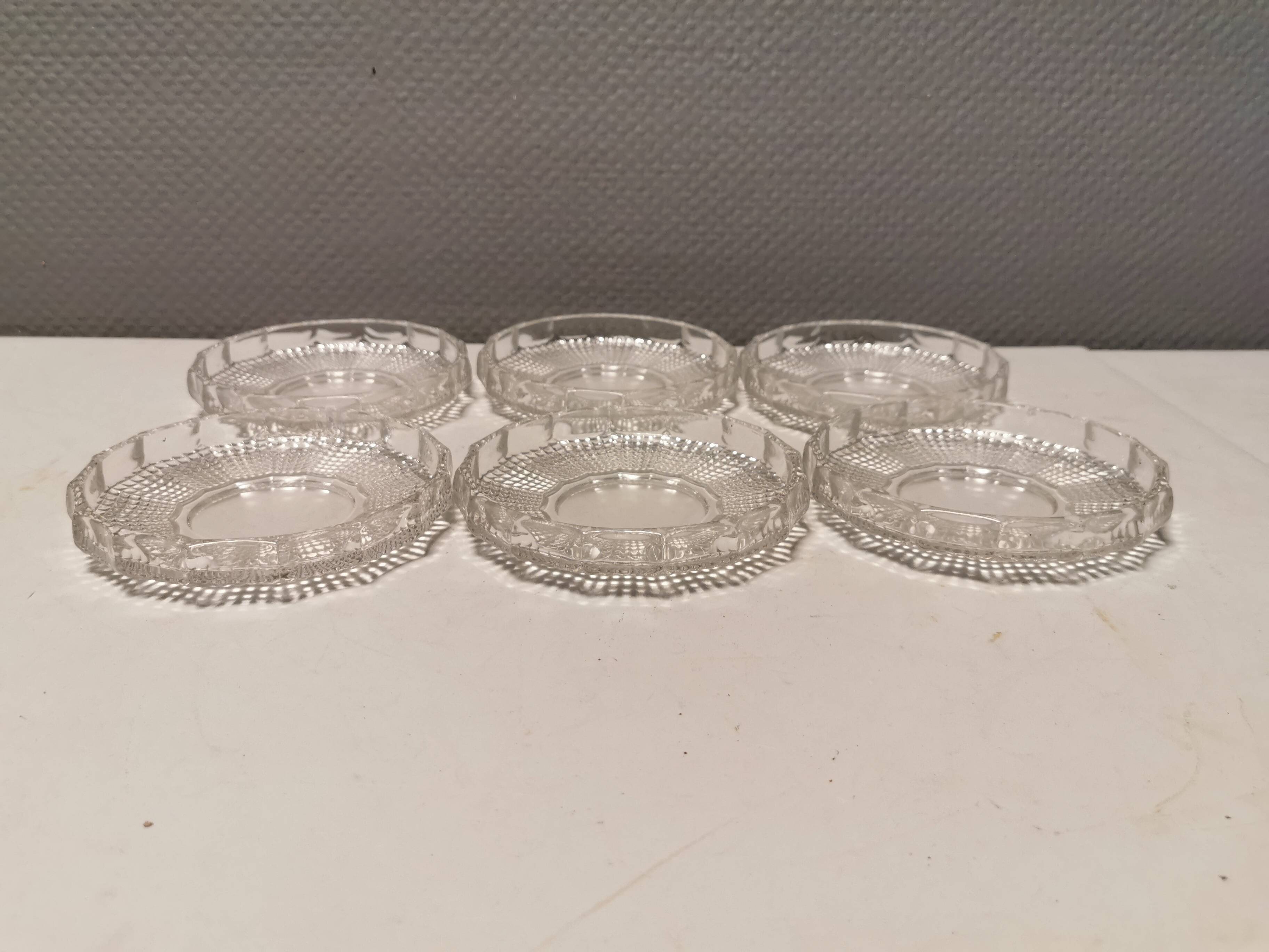 6 desert plates/ice cream plates in crystal glass from the 1960s.