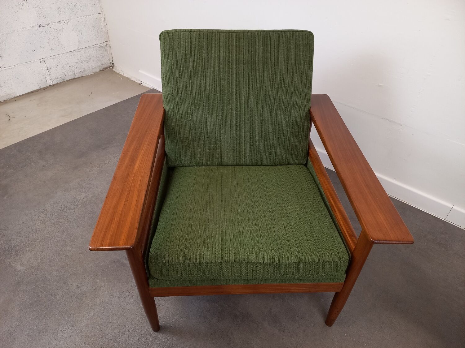 Paire de fauteuils scandinave