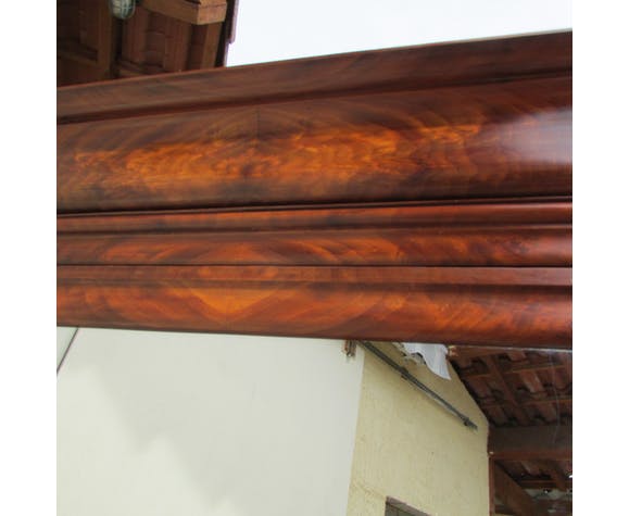 Mahogany one-piece ice cream cupboard cabinet