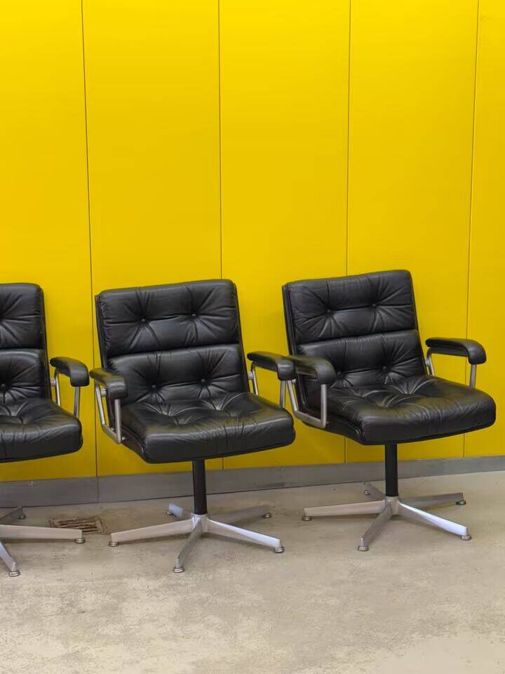 1970s Leather Swivel Chair Eurochair by Girsberger (Price for One)