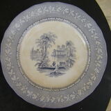 Paire d'assiettes anciennes