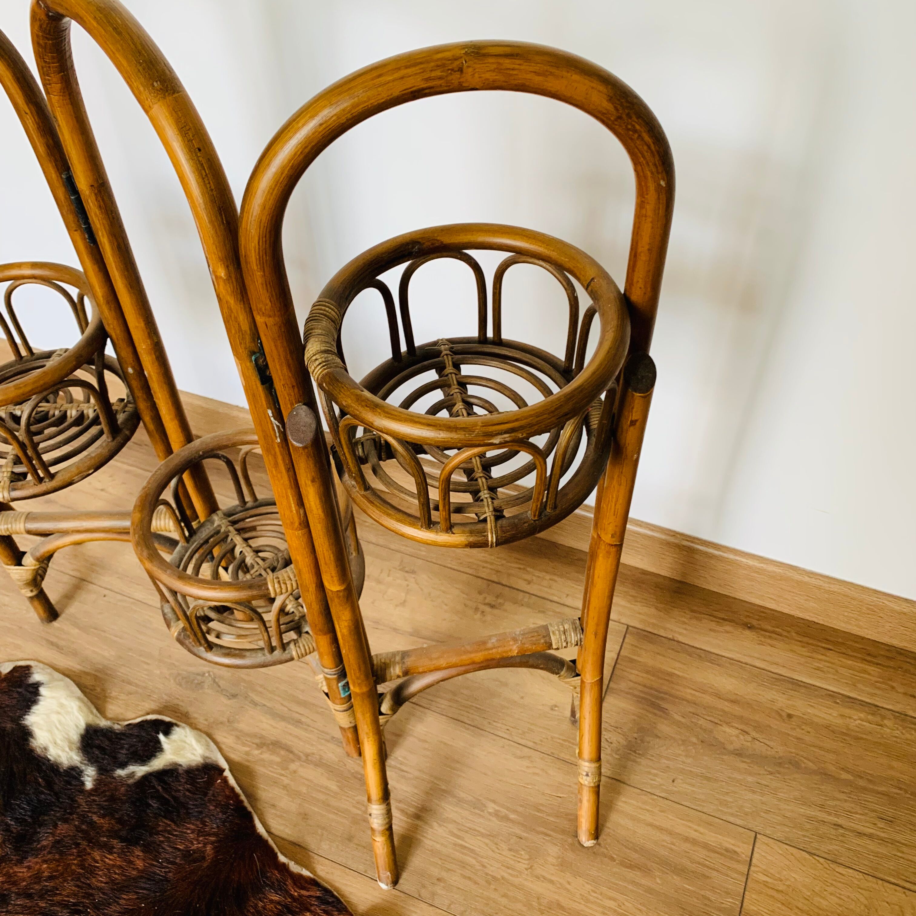 Vintage plant holder