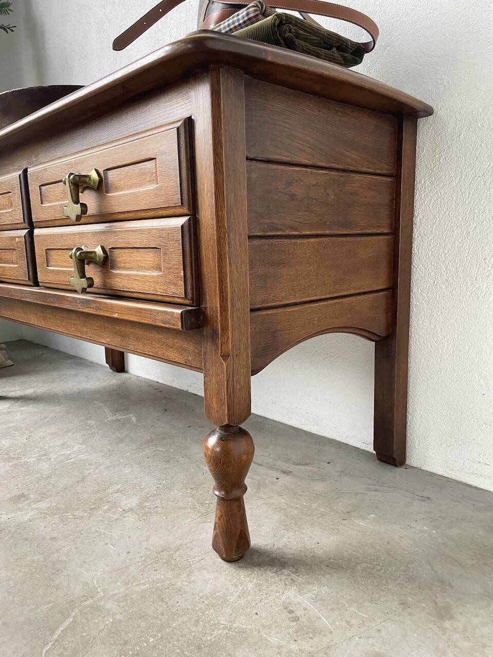 Guillerme and Chambron oak chest of drawers