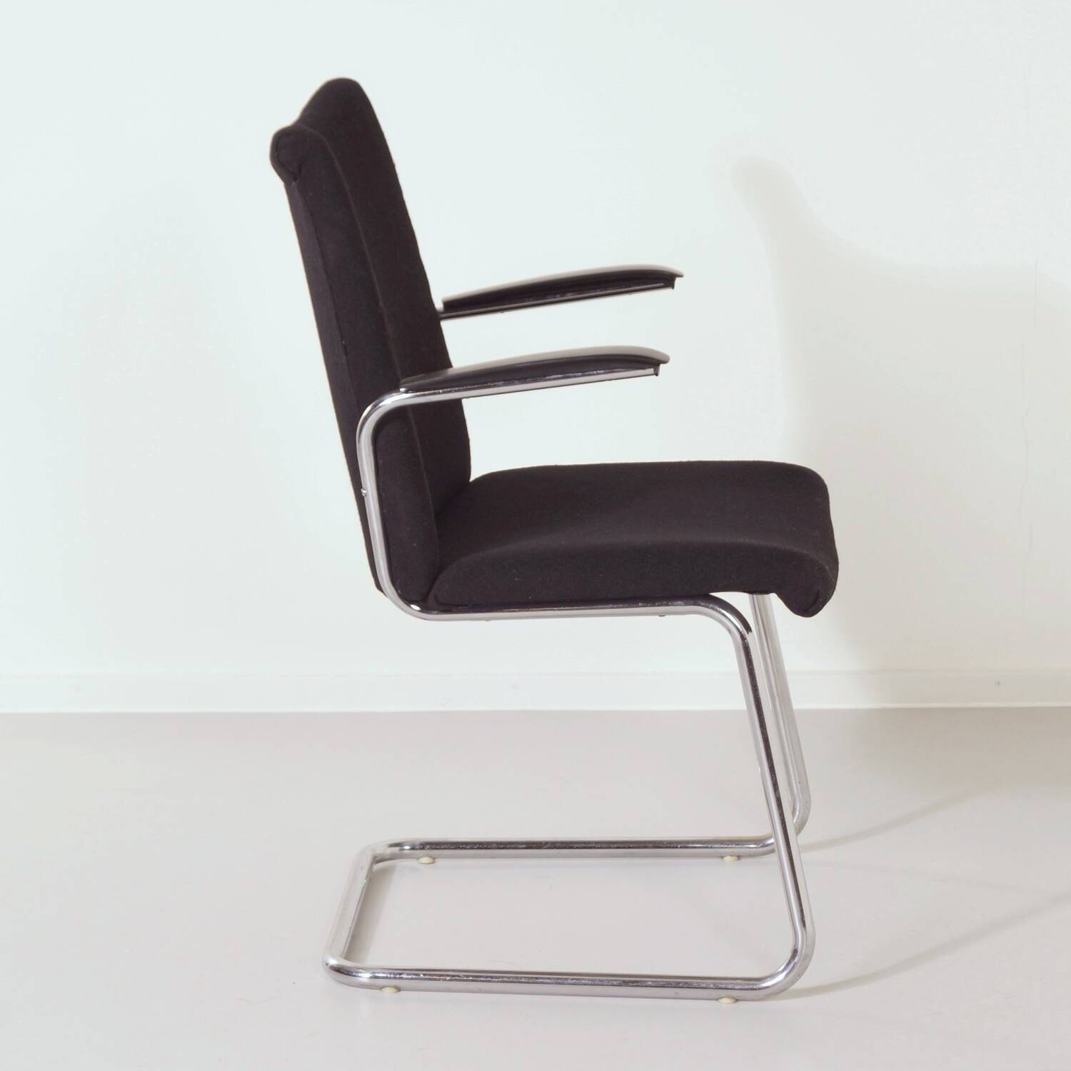 Tubular chair 3014 with armrests by toon de wit for de wit, 1950s