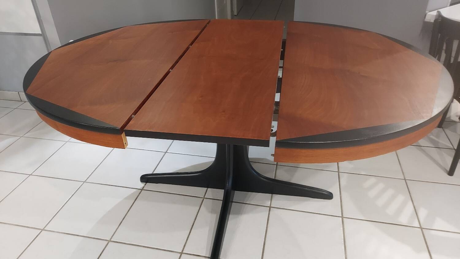 Baumann extendable table vintage 1970
