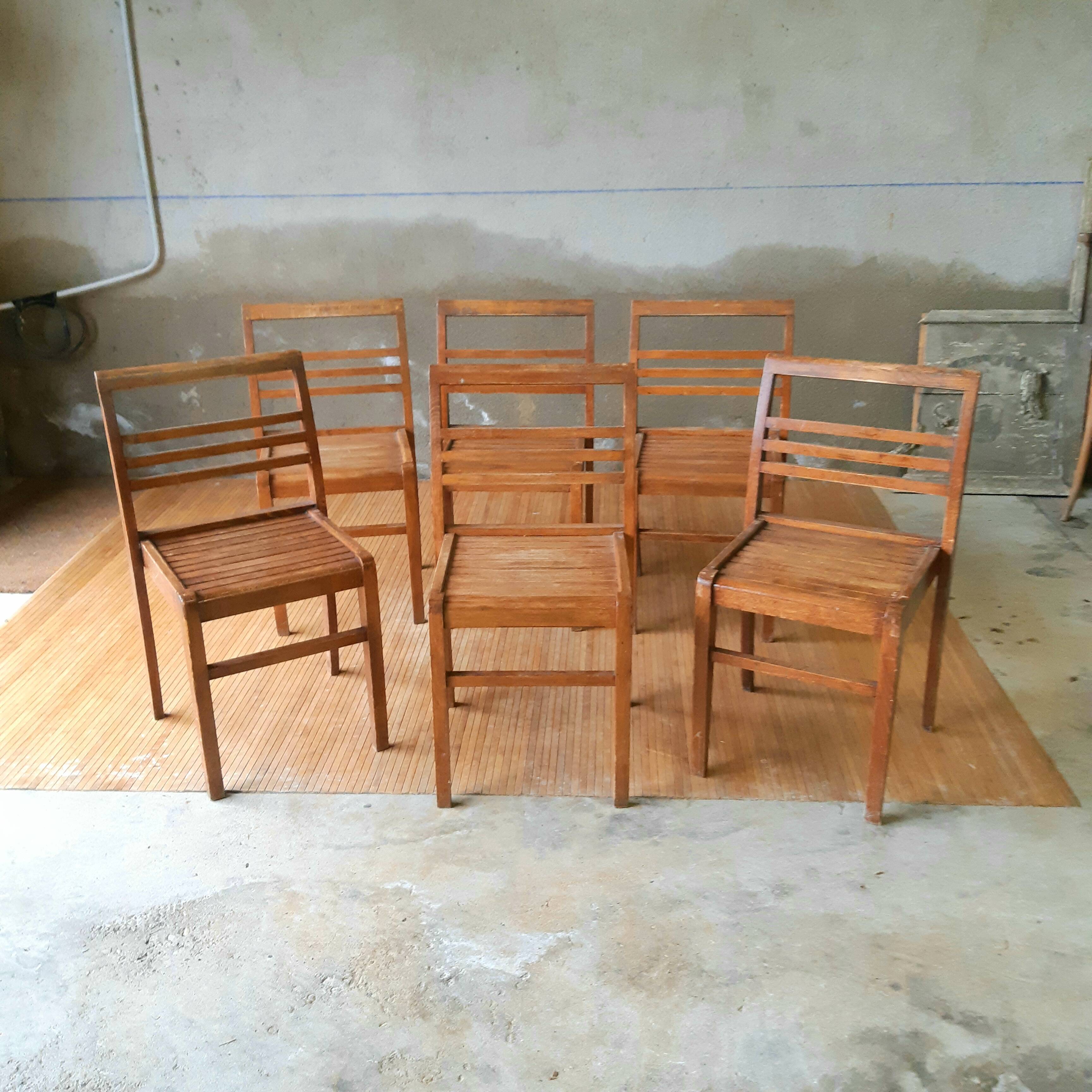 Suite of 6 chairs by René Gabriel