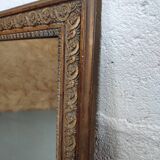 Golden contour wall mirror