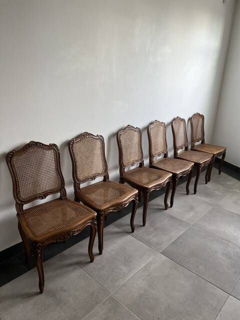 SET OF 6 LOUIS XV CANED CHAIRS IN WALNUT
