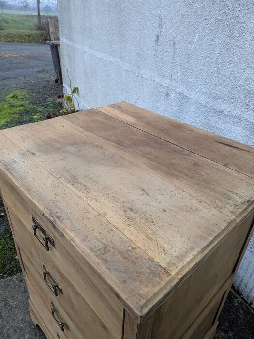 High chest of drawers