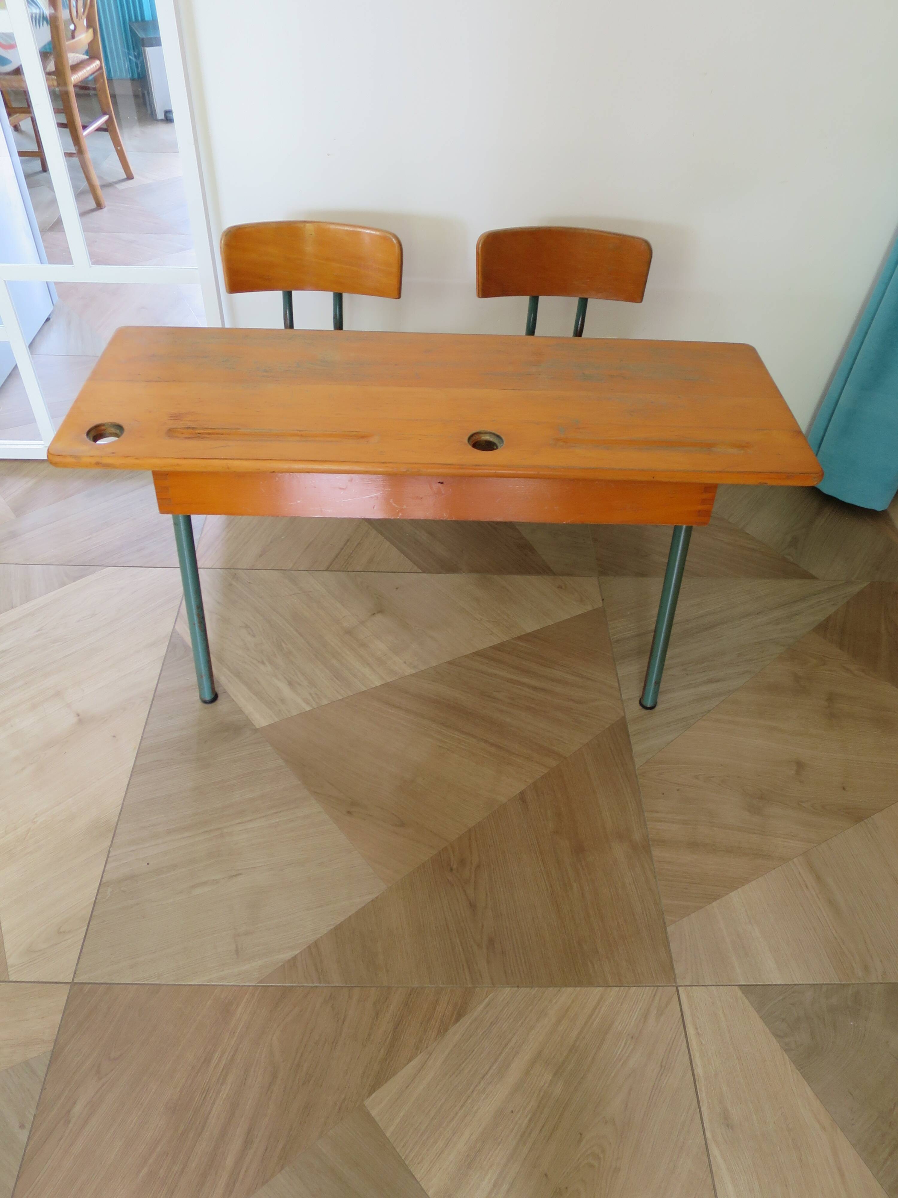 Bureau d’écolier vintage en bois et métal - Bureau double