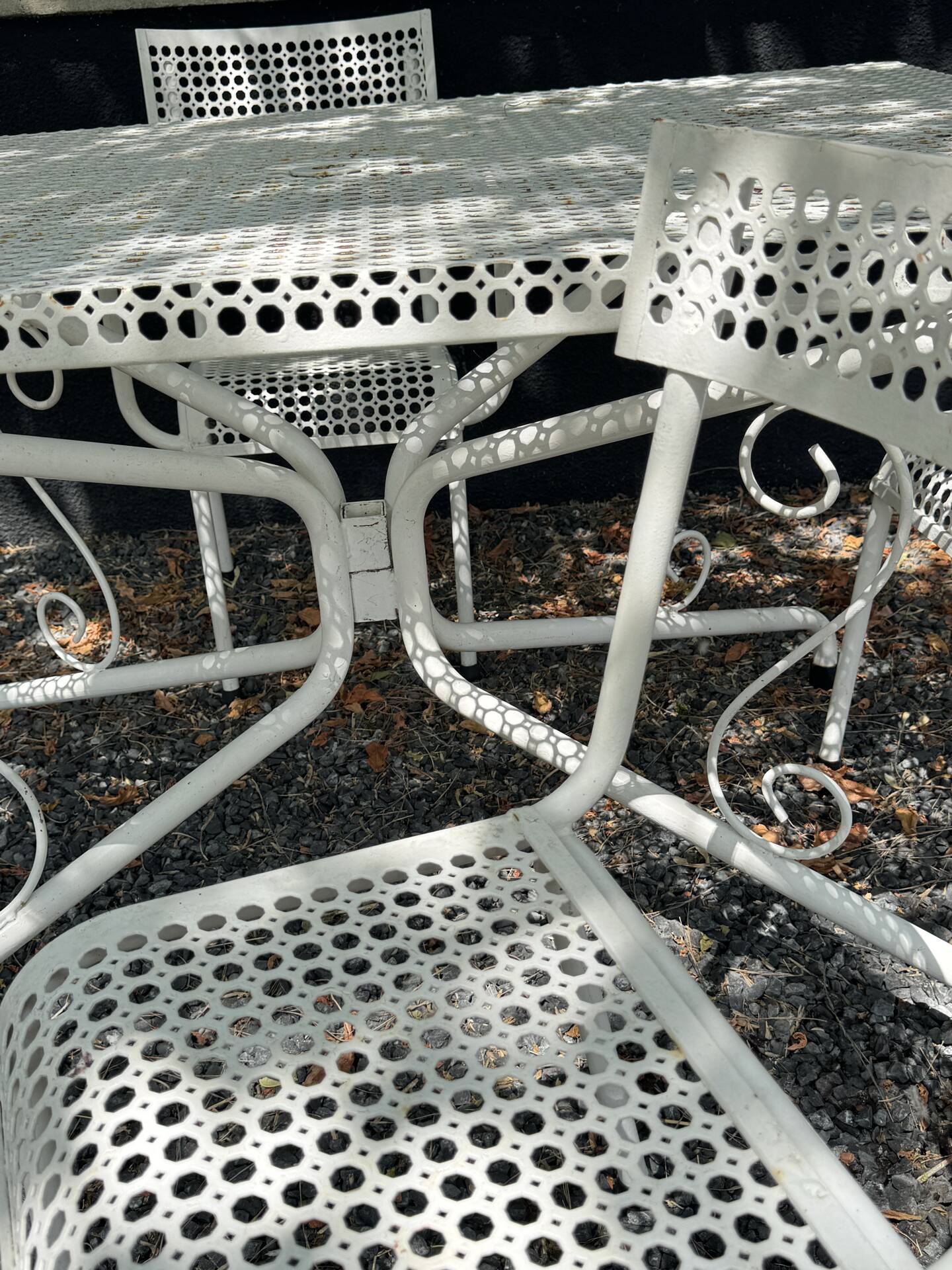 Salon de jardin rené malaval 2 chaises 2 fauteuils
