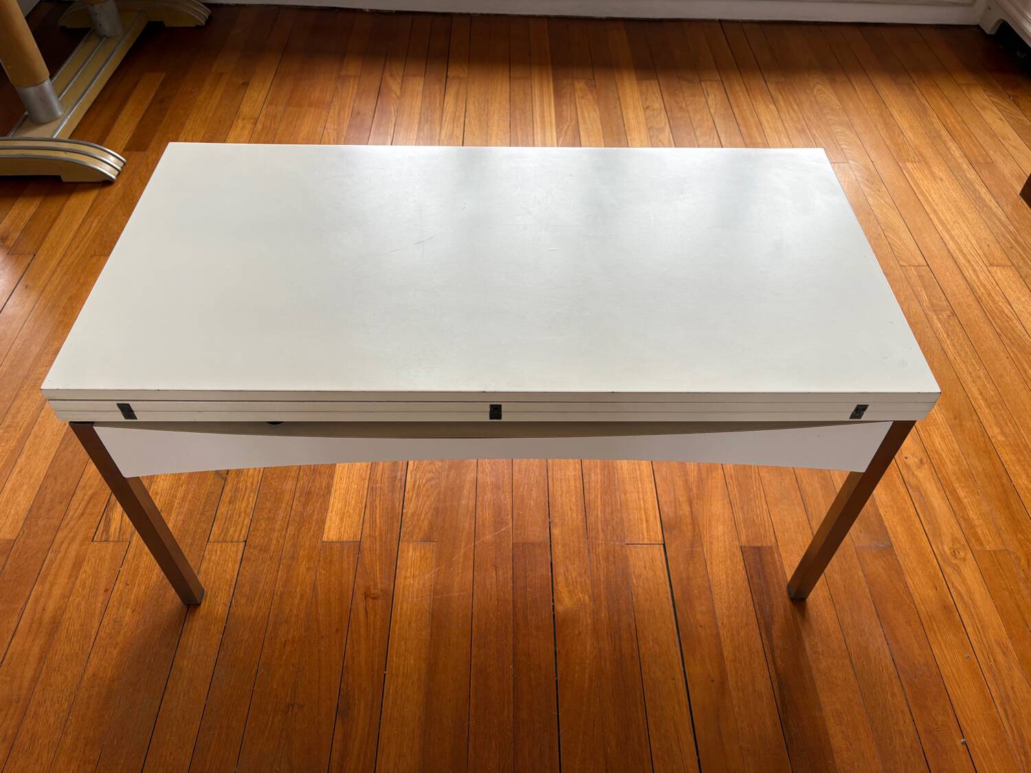 White modular designer coffee and side table by Joseph André Motte.