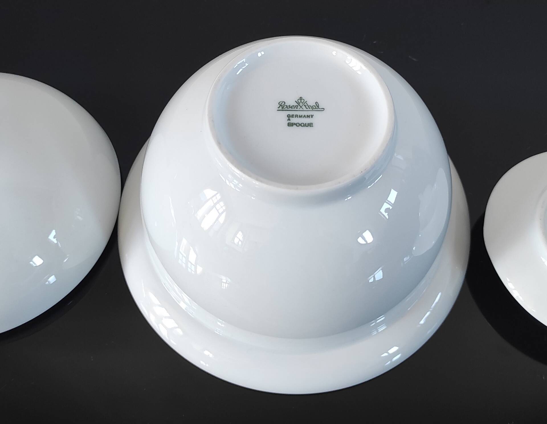 Ensemble de table vintage en porcelaine blanche