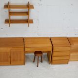 Maison Regain: modular office set. Pine. France, circa 1975