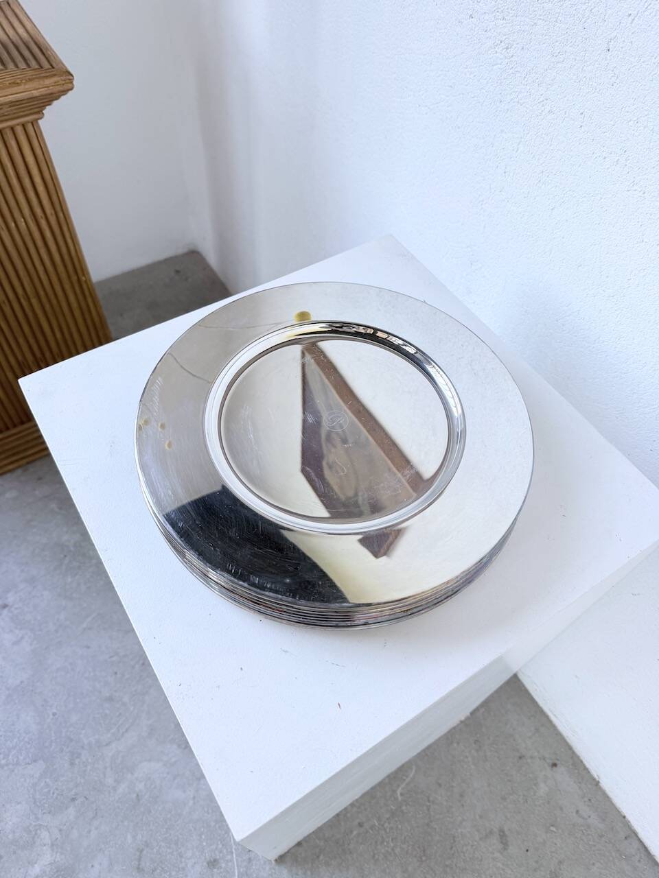 Set of 12 plates - underplates - silver-plated metal Emile Puiforcat
