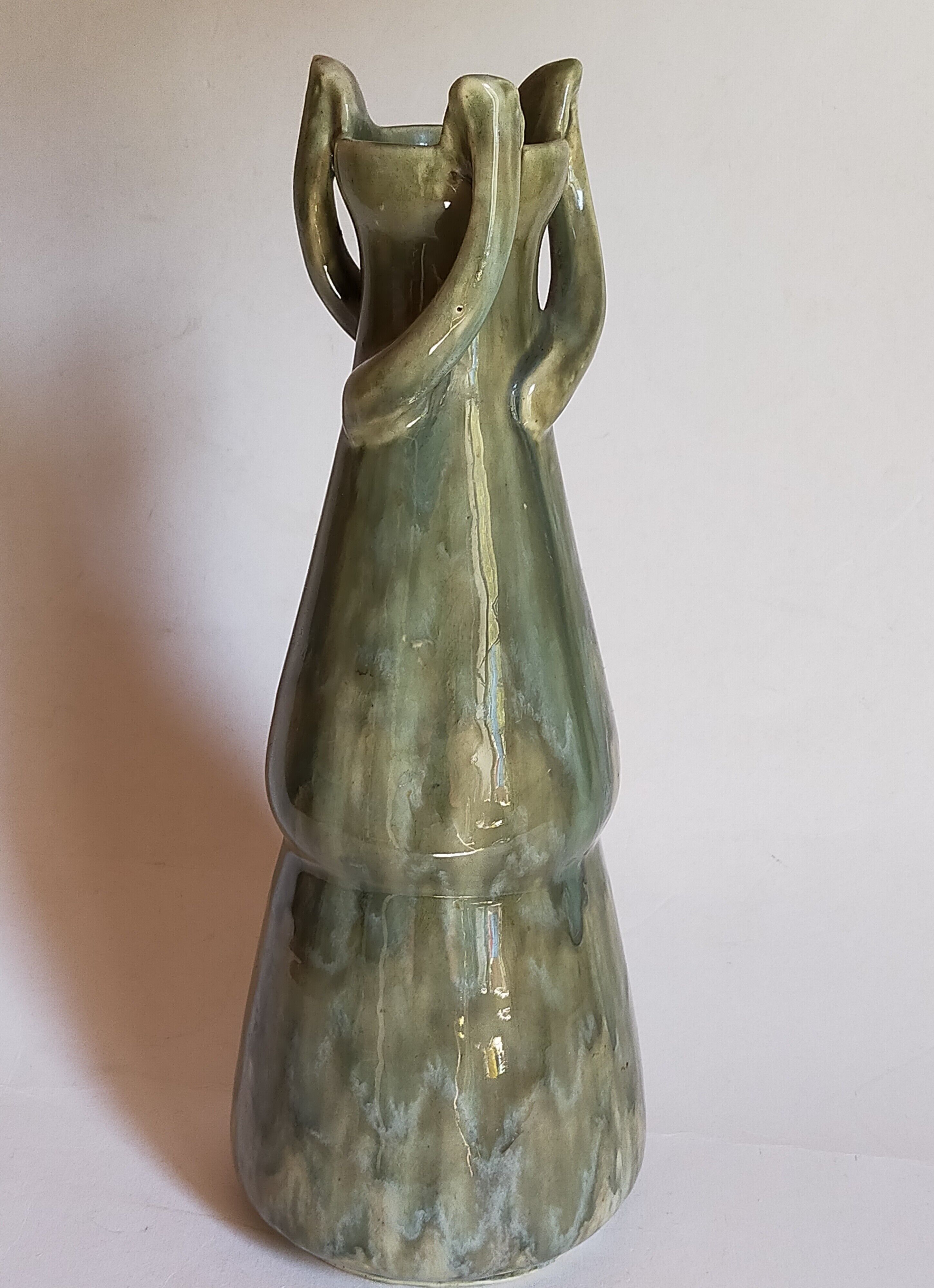 Slurry soliflora vase with stem enamel Art-Nouveau early twentieth century