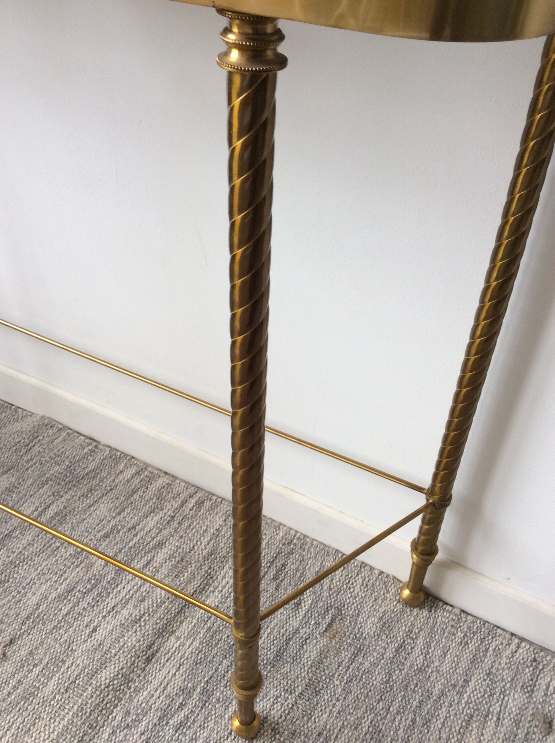 Console en bronze de style Louis XVI