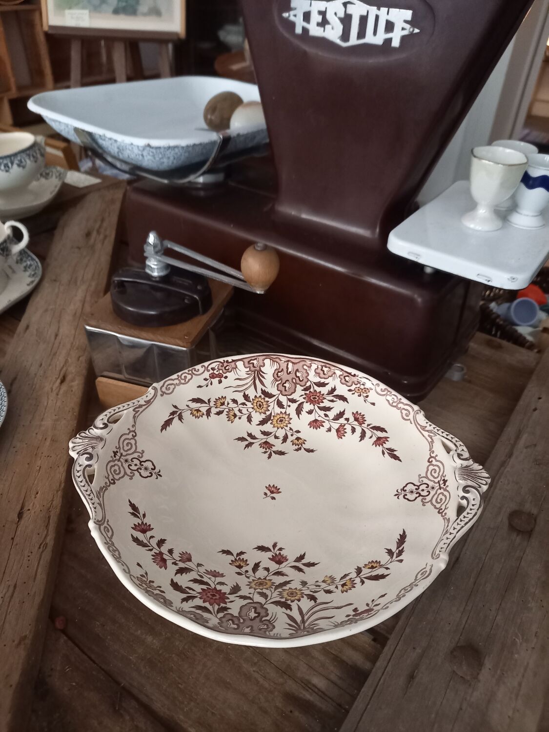 Compotier en faïence de Sarreguemines, modèle Moscou, début du XX e siècle
