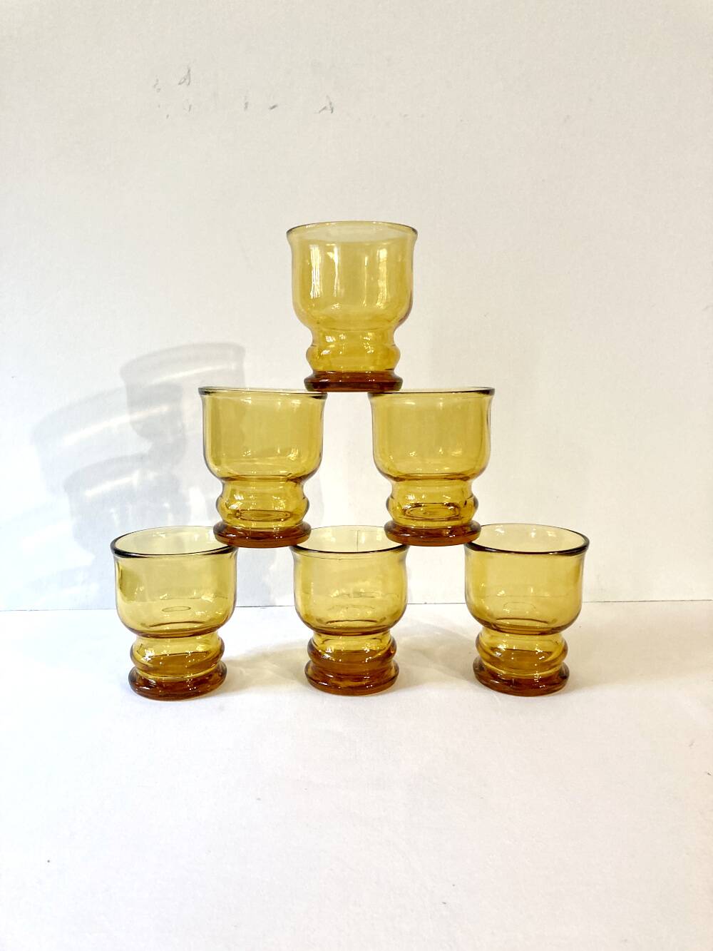 6 Pernod SA amber glass glasses