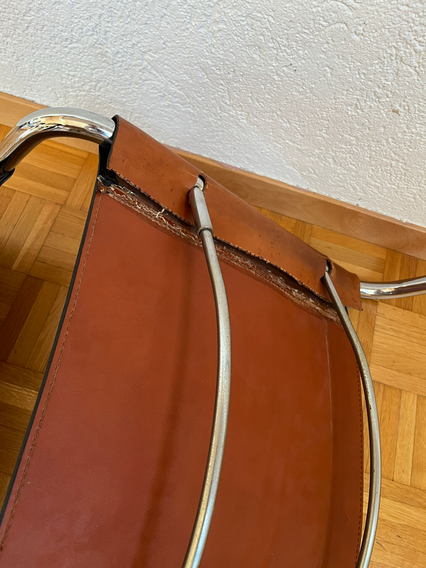 4 chaises B33 Marcel Breuer