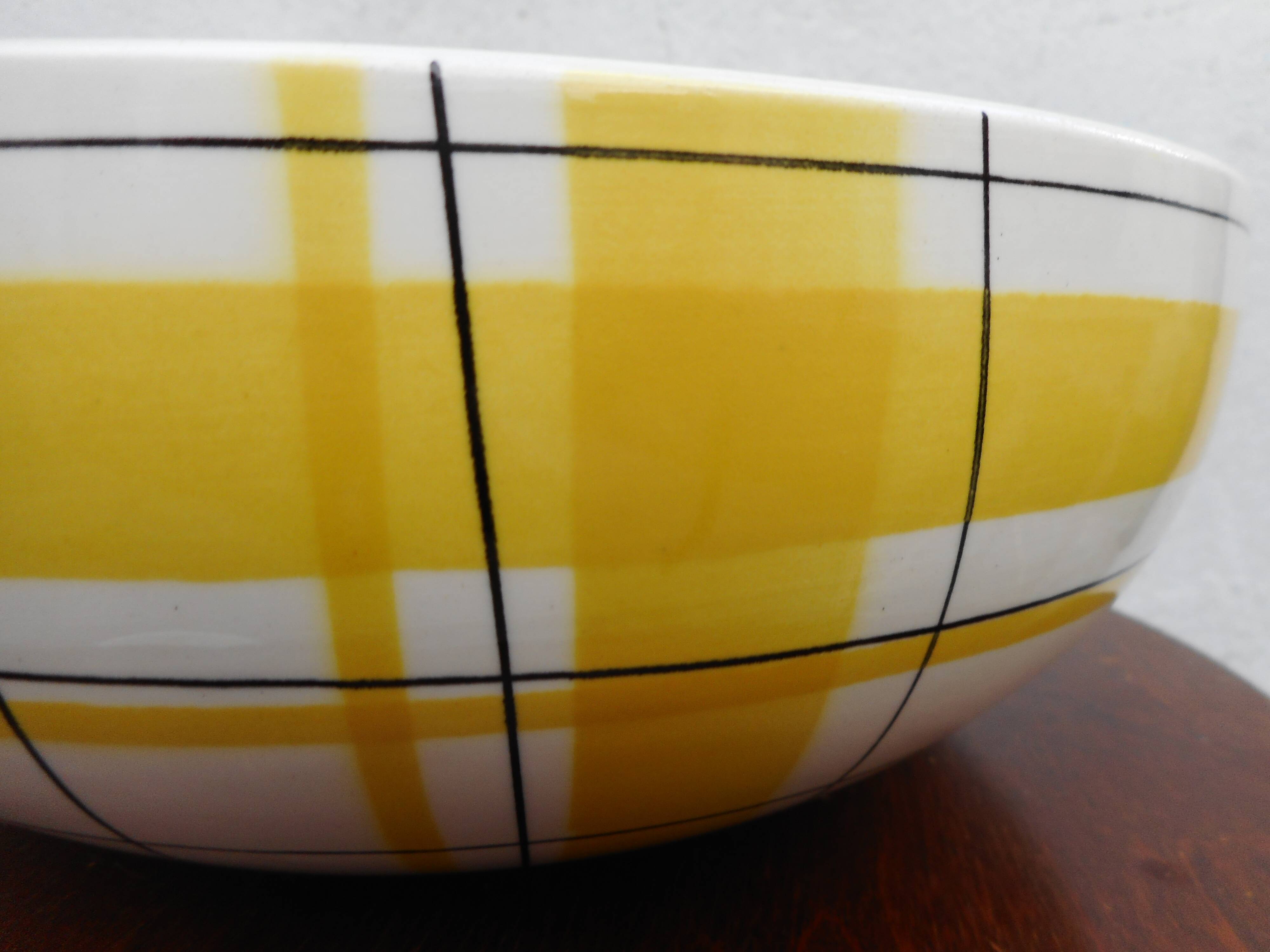 Salins earthenware bowl