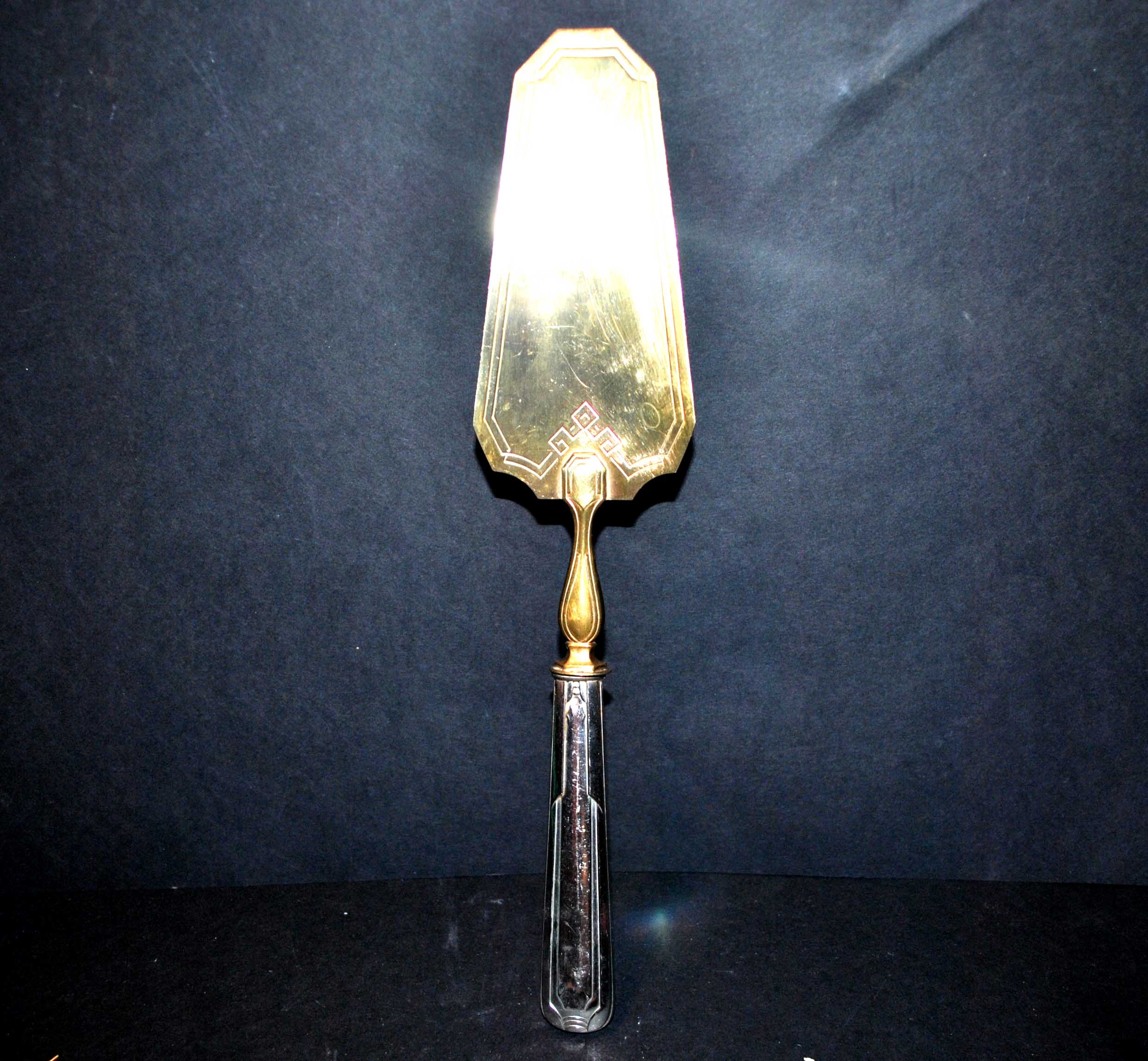 ART DECO pie shovel in silver and gold metal - Cake cover 1930