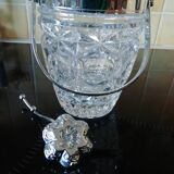 Ice bucket