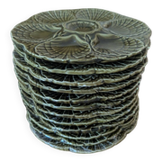 Oyster service Sarreguemines in barbotine – 12 plates + large bowl