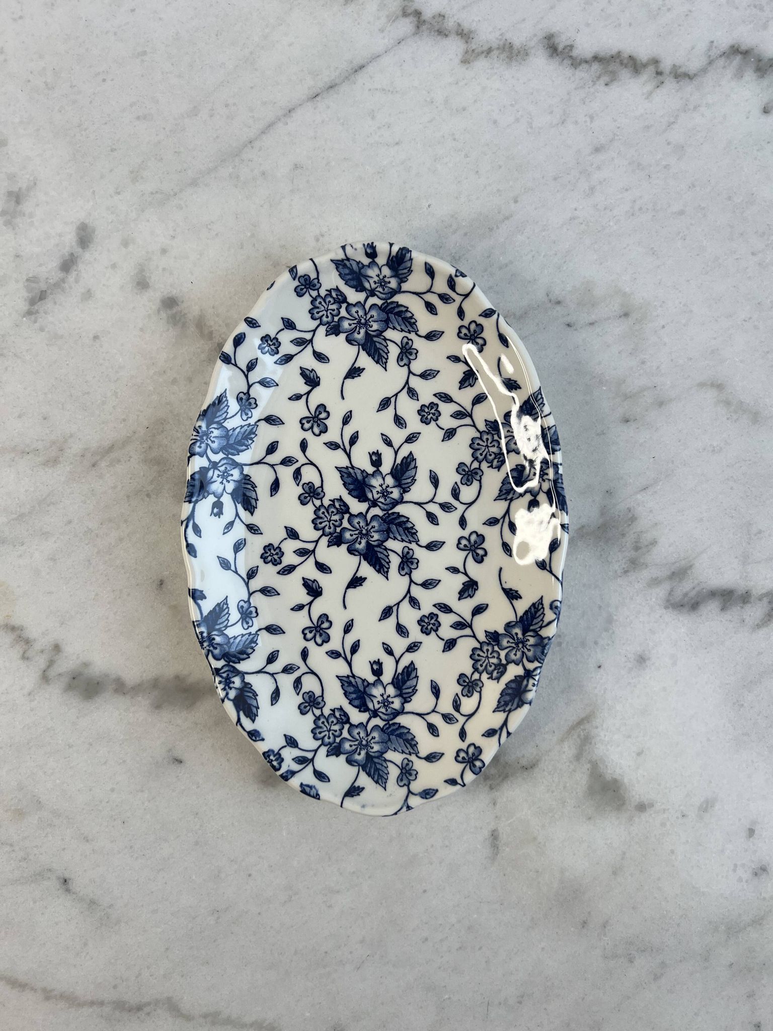 Set of 3 Royal Tudor Grindley dishes.