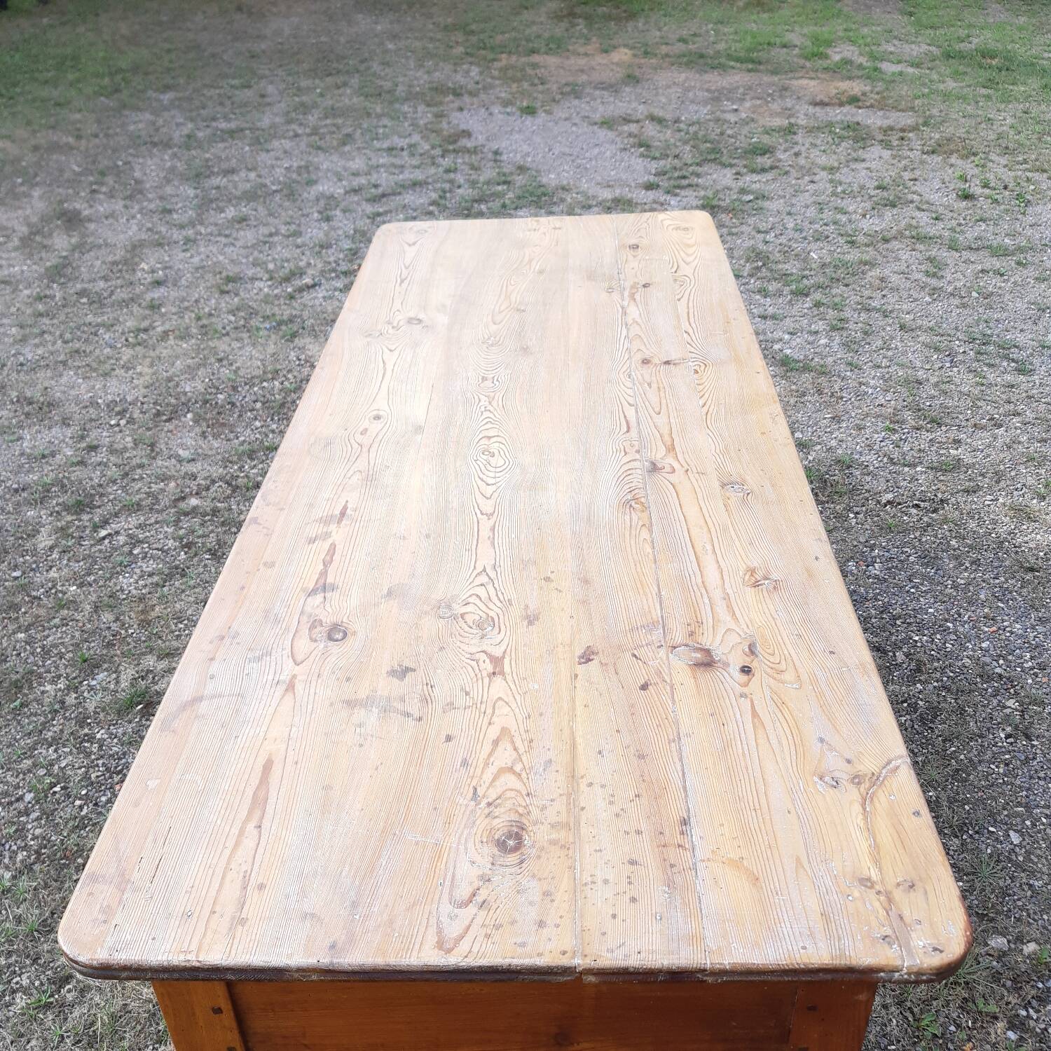 Farm table 199X78