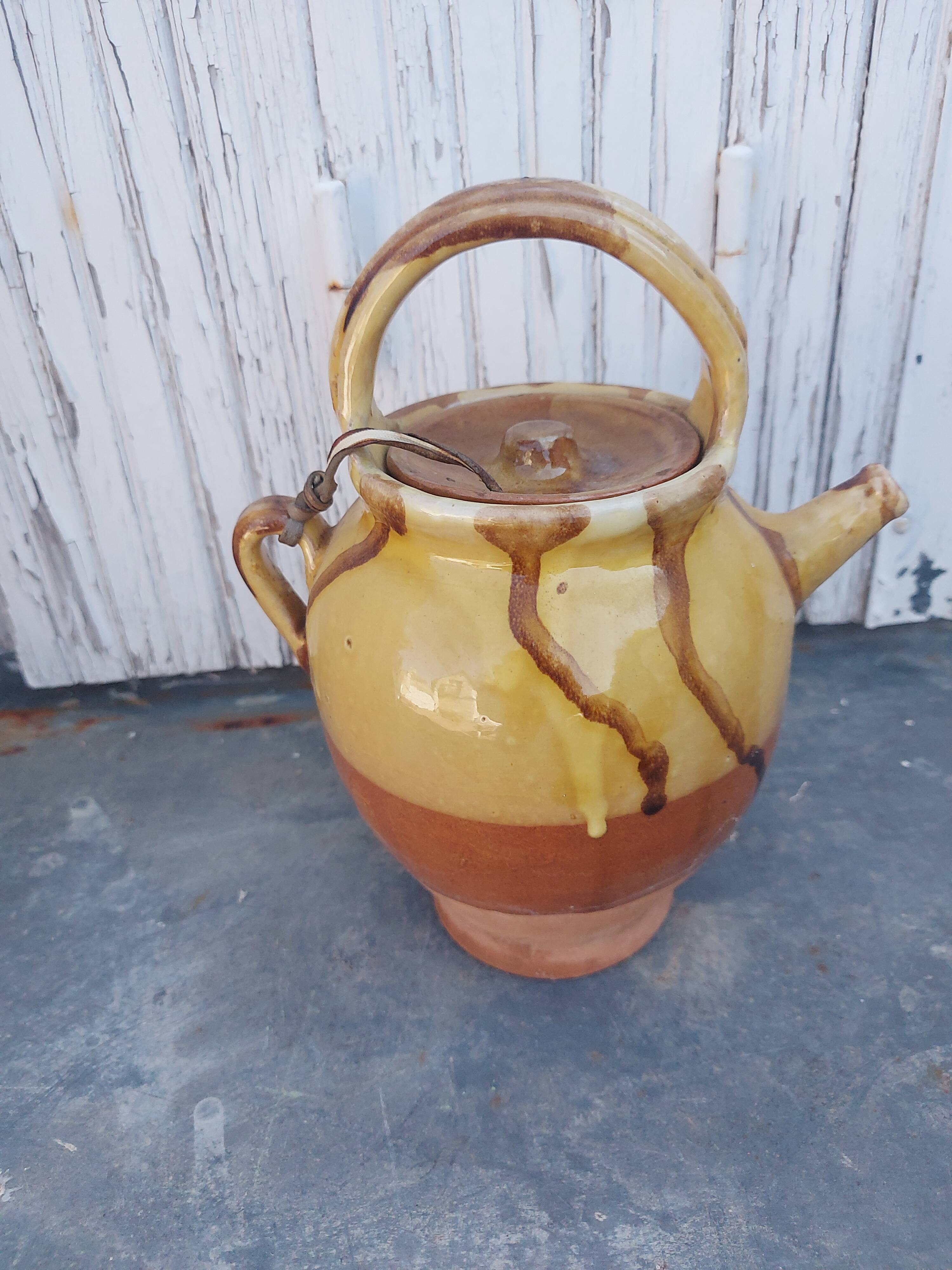 Ceramic jug, gargoulette, provence