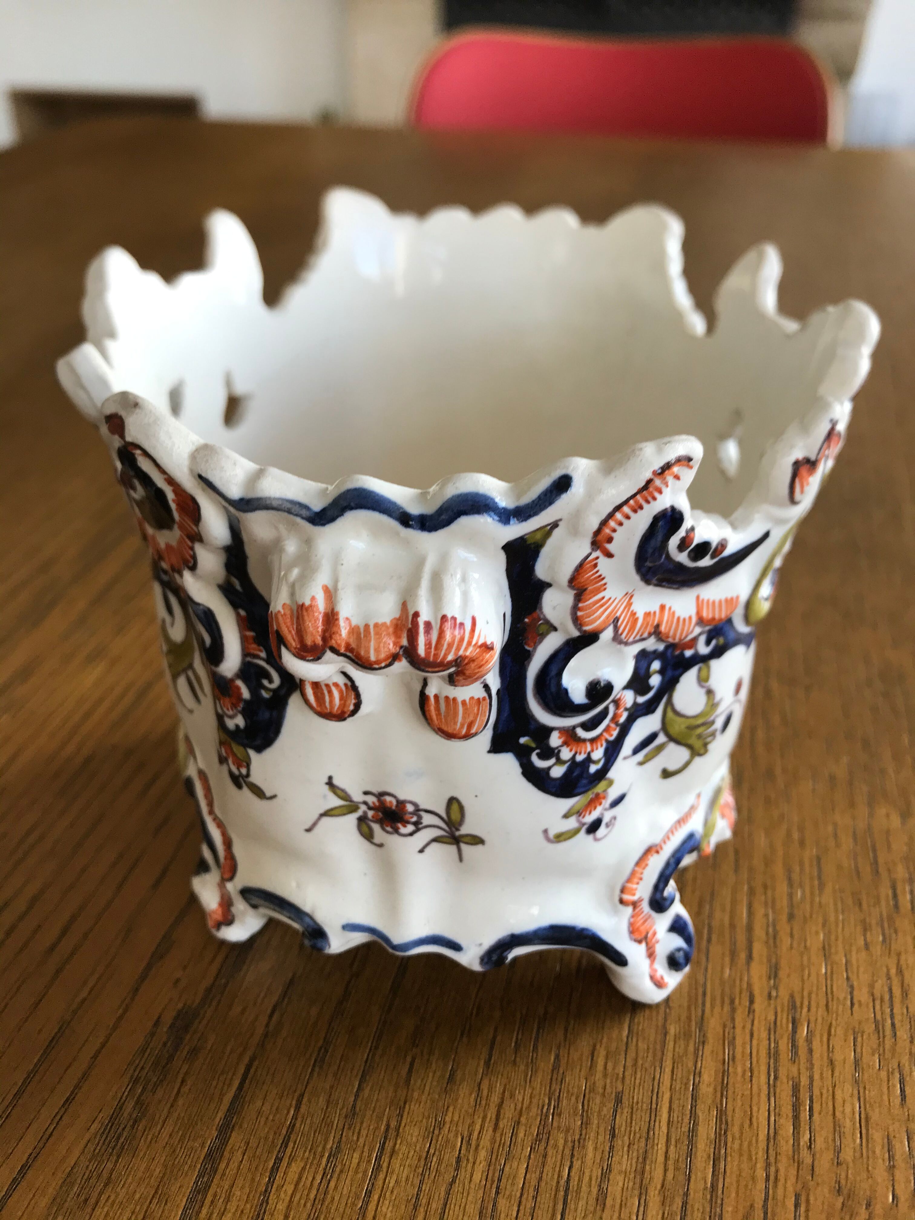Ceramic pot cover