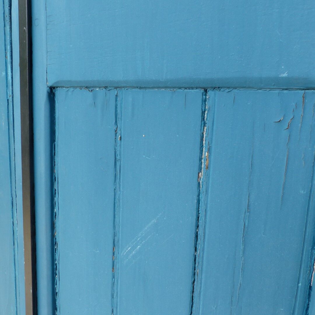 2-leaf wooden shutters