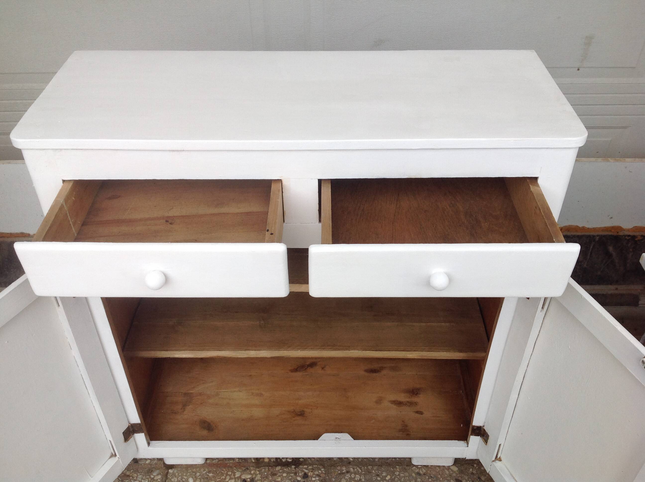 Vintage Mado buffet in Parisian buffet style