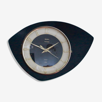 Black clock Trophy Transistor