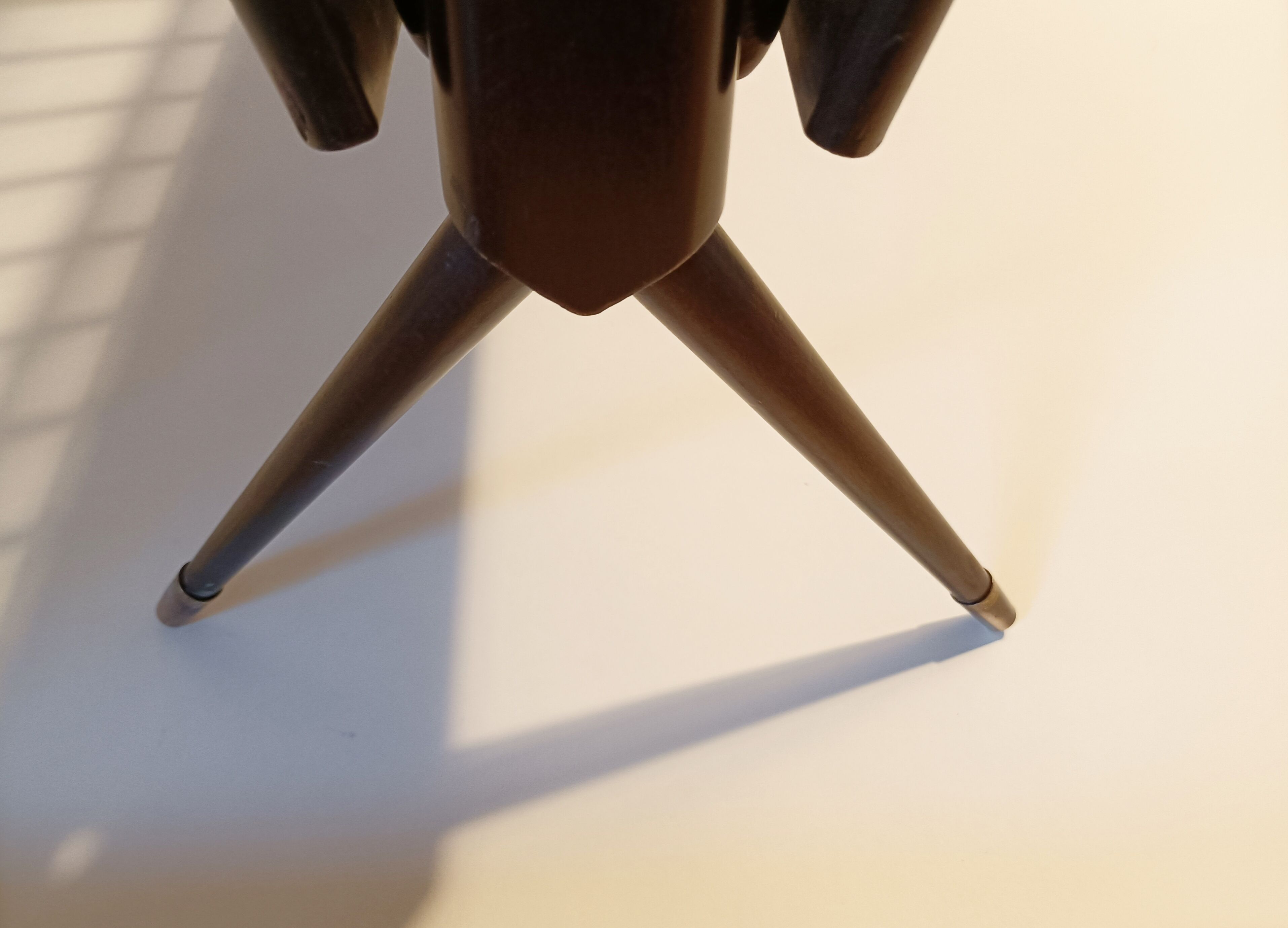 Vintage magazine holder, italy 1960