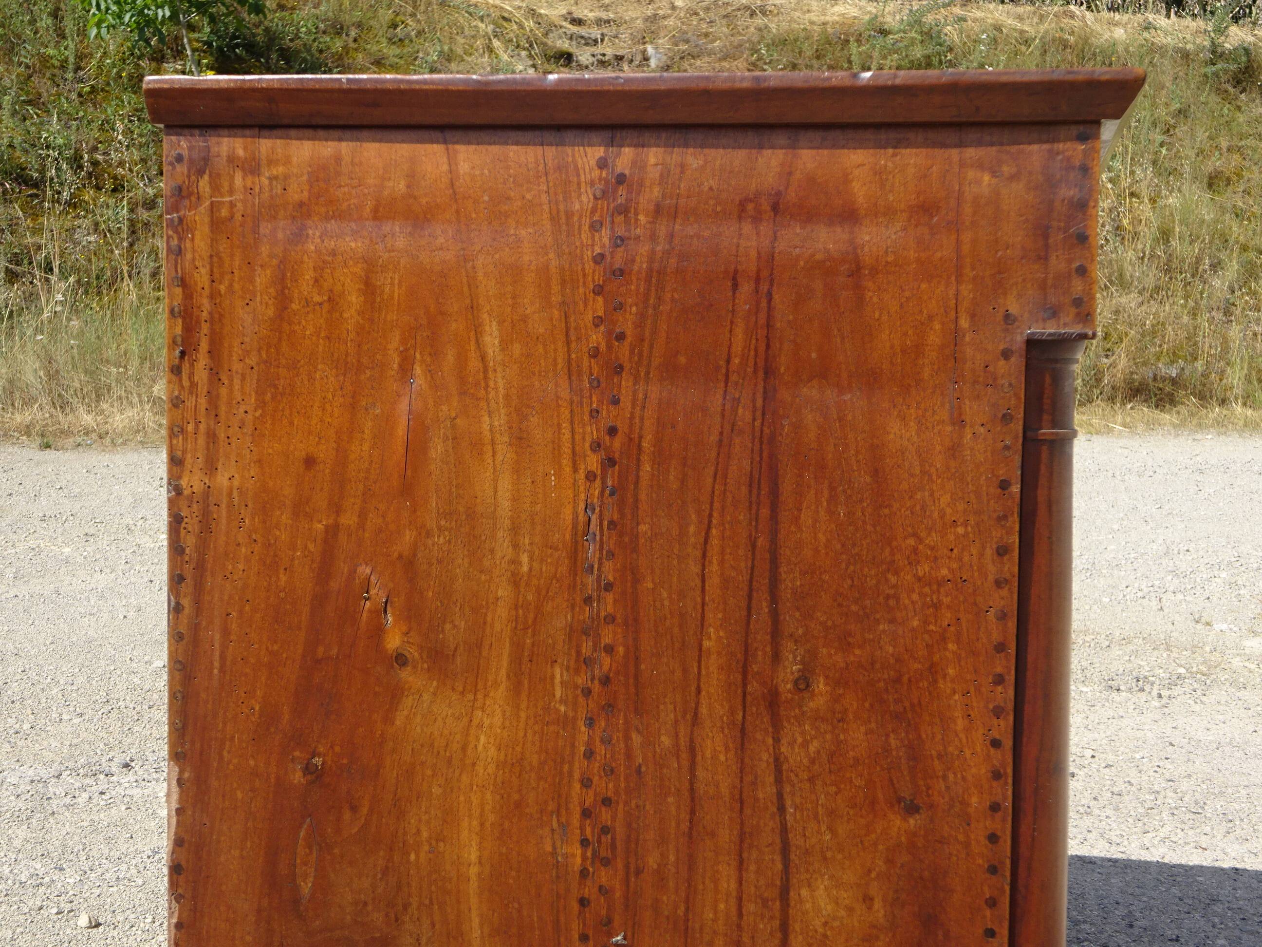 Antique buffet à colonnes semi détachées style Empire