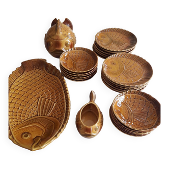 Duvernay ceramic complete fish service
