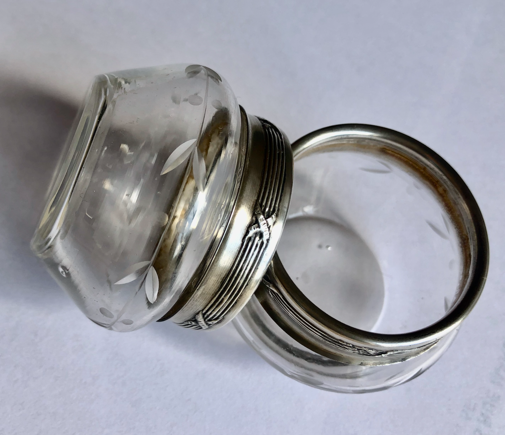 Paire de salerons en argent et cristal art-nouveau