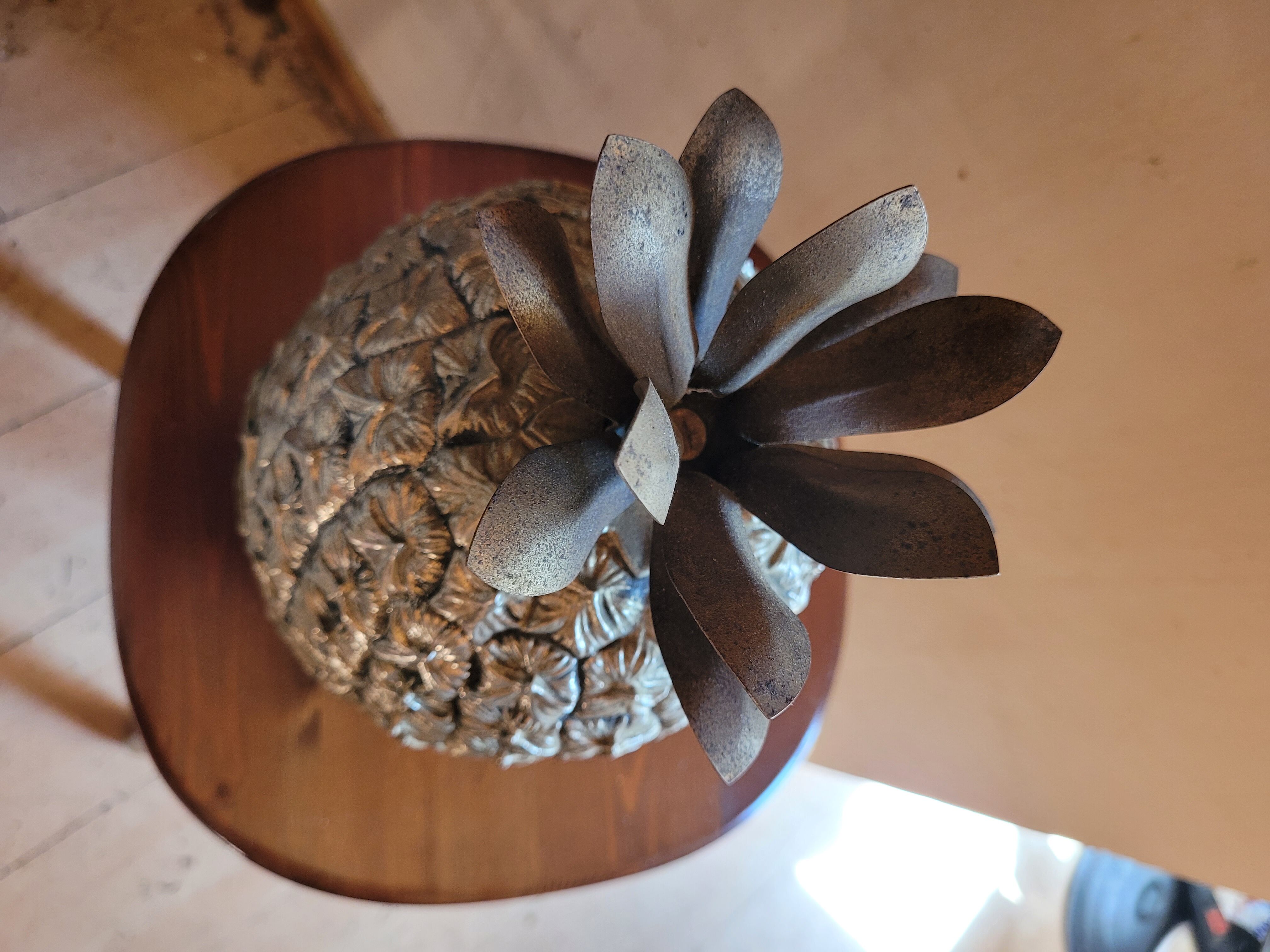 Pineapple ice bucket