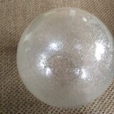 Ball suspension