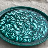 Centerpiece in slip patterns with old cherries