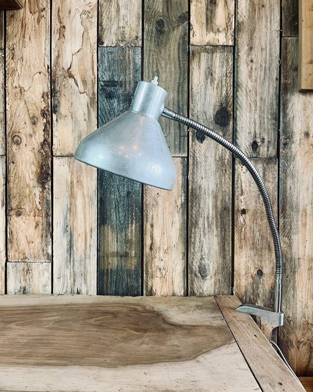 Vintage metal desk lamp